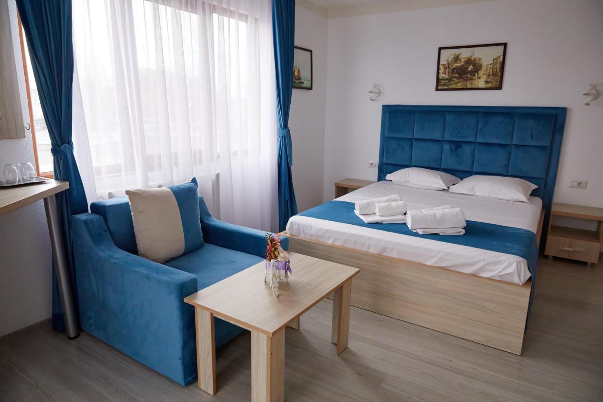 Hotel Coralis 데포리노드 외부 사진