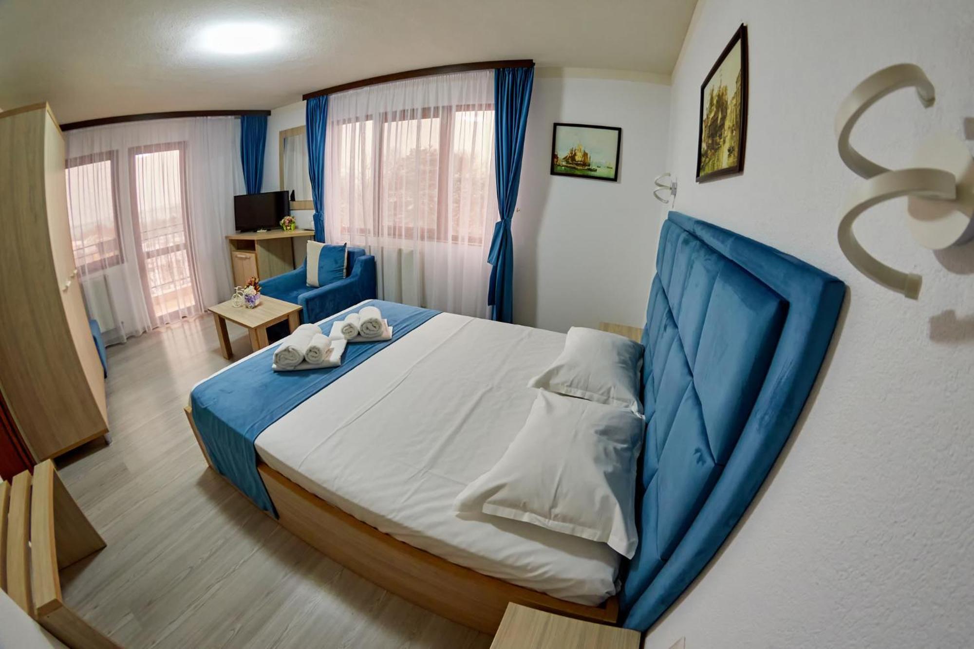 Hotel Coralis 데포리노드 외부 사진