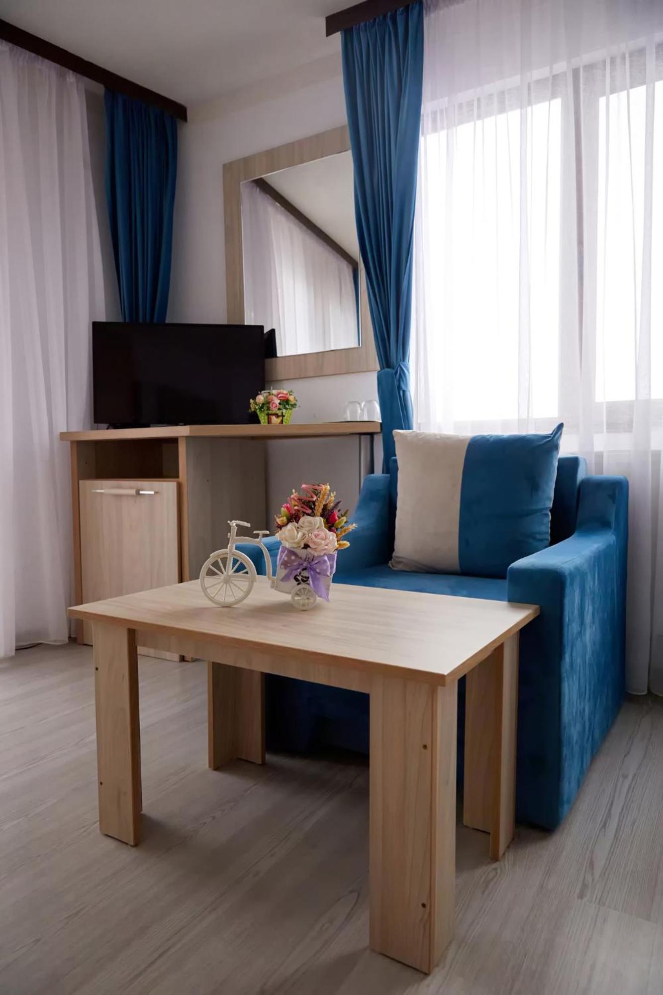 Hotel Coralis 데포리노드 외부 사진