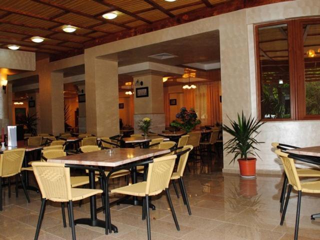 Hotel Coralis 데포리노드 외부 사진